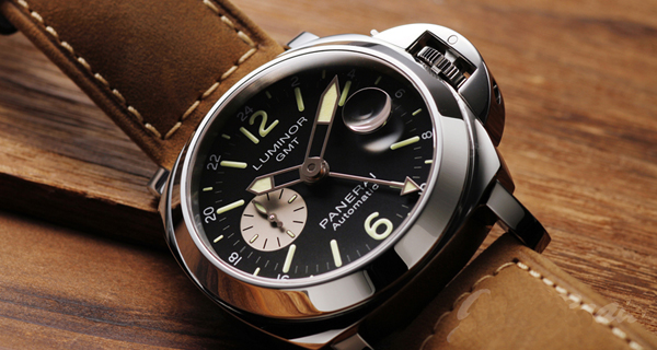 パネライスーパーコピー PANERAI ルミノール GMT アッチャイオ PAM01088